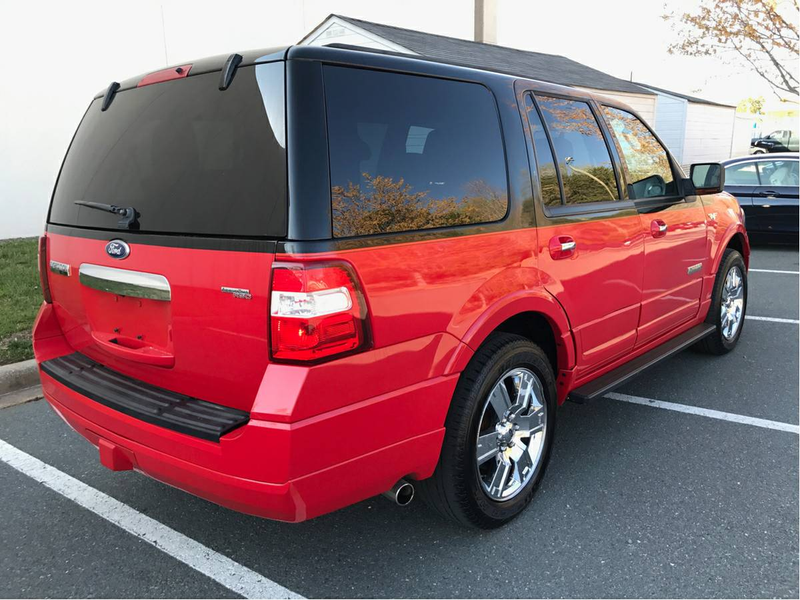 Illustration for article titled For $8,500, Does This 2008 Ford Expedition Limited Bring The Funk?